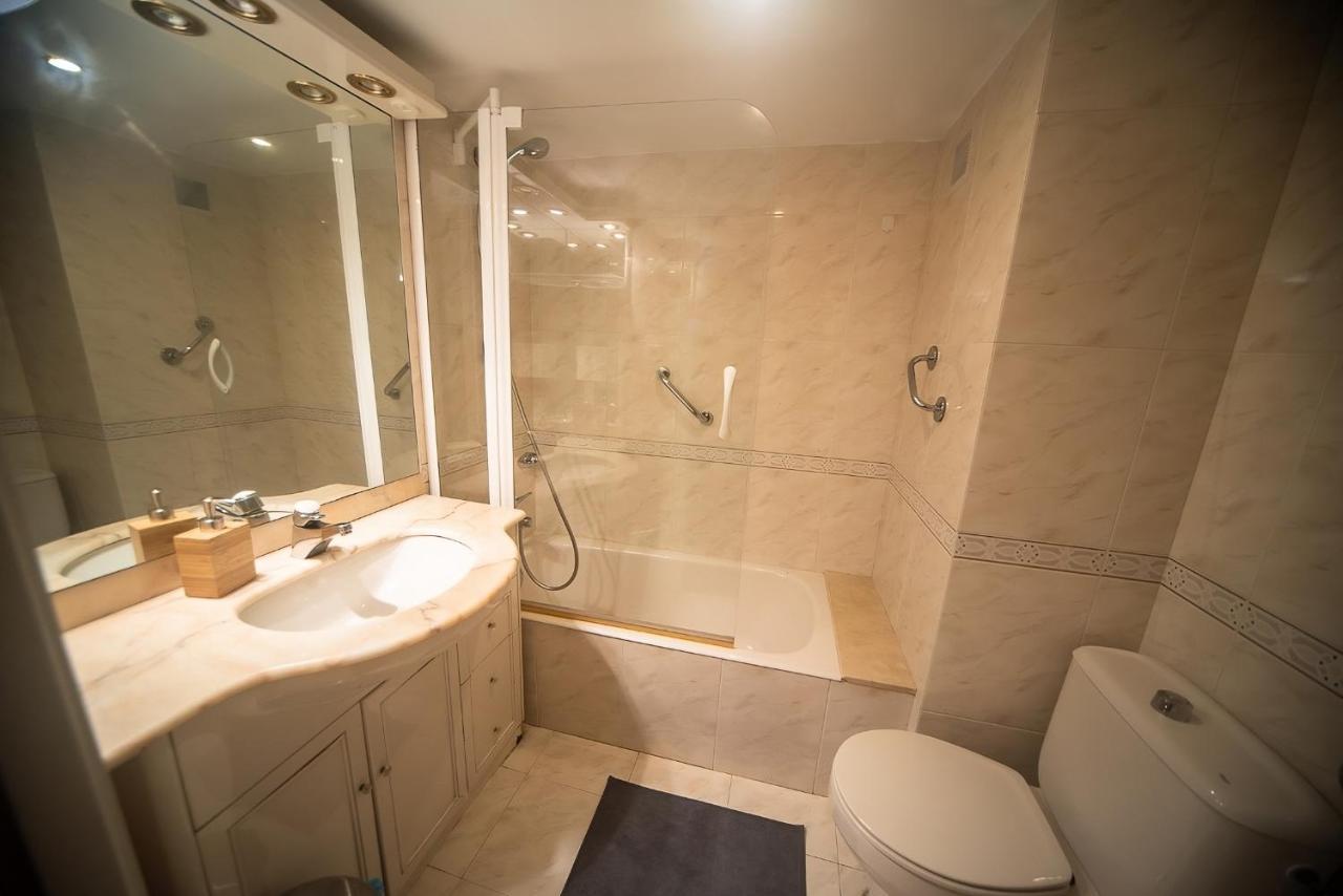 Traditional Rooms In Eixample Barselona Dış mekan fotoğraf