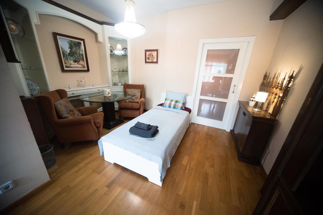 Traditional Rooms In Eixample Barselona Dış mekan fotoğraf
